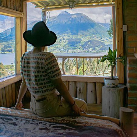 Cabanas Y Glampings Balcon Del Lago Otavalo Exteriör bild