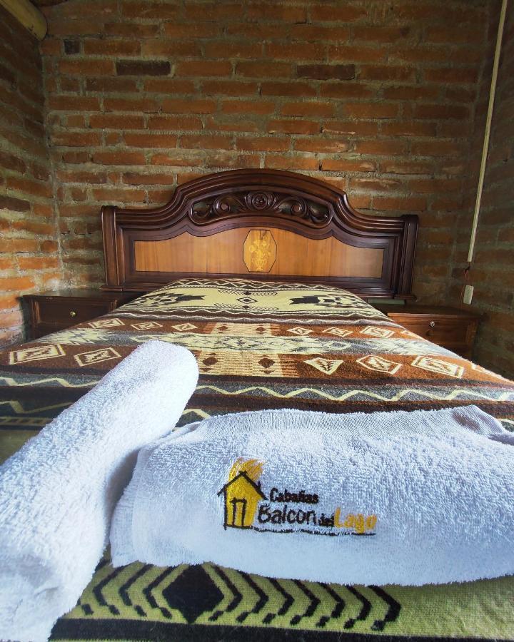 Cabanas Y Glampings Balcon Del Lago Otavalo Exteriör bild