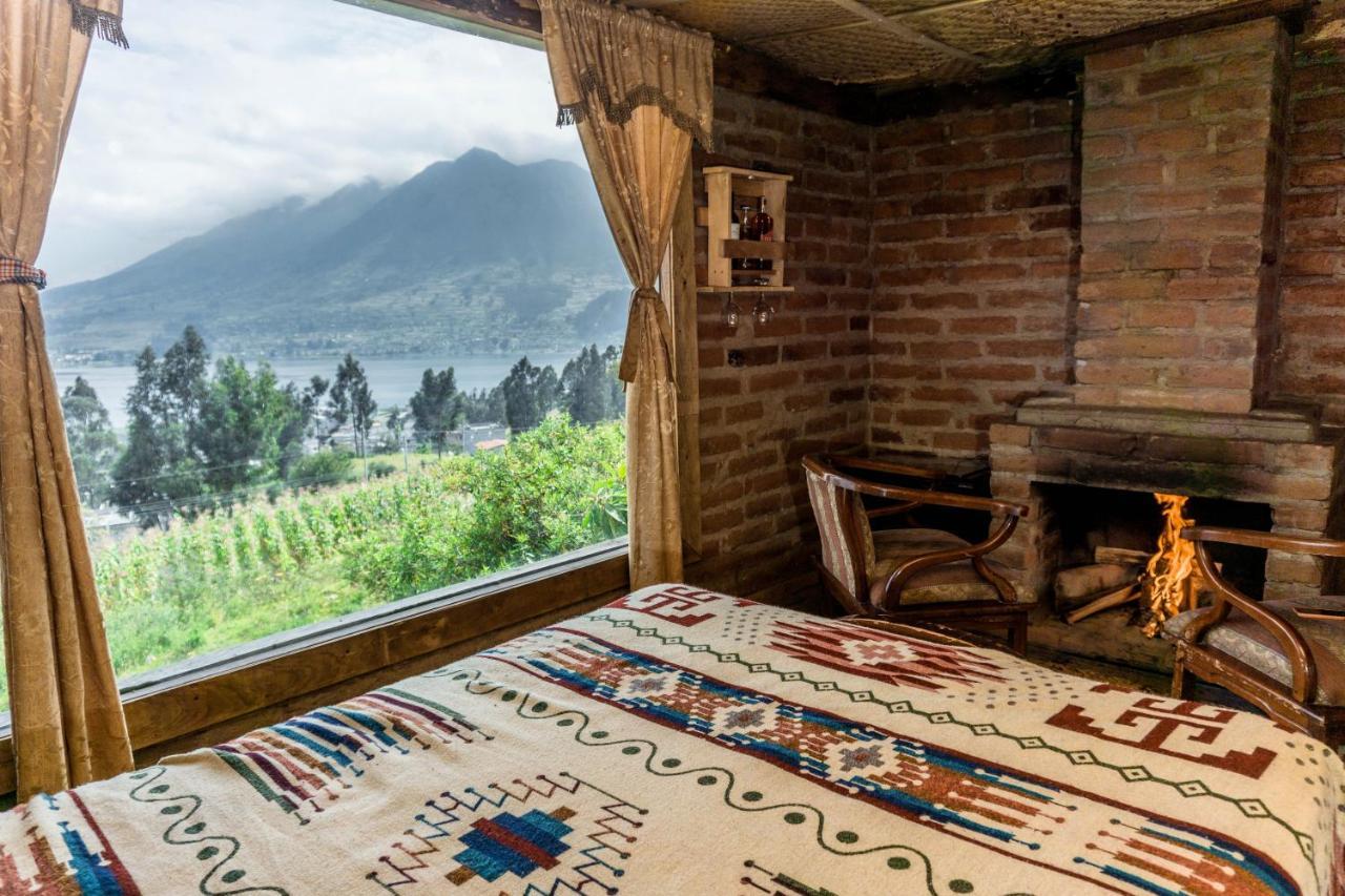 Cabanas Y Glampings Balcon Del Lago Otavalo Exteriör bild