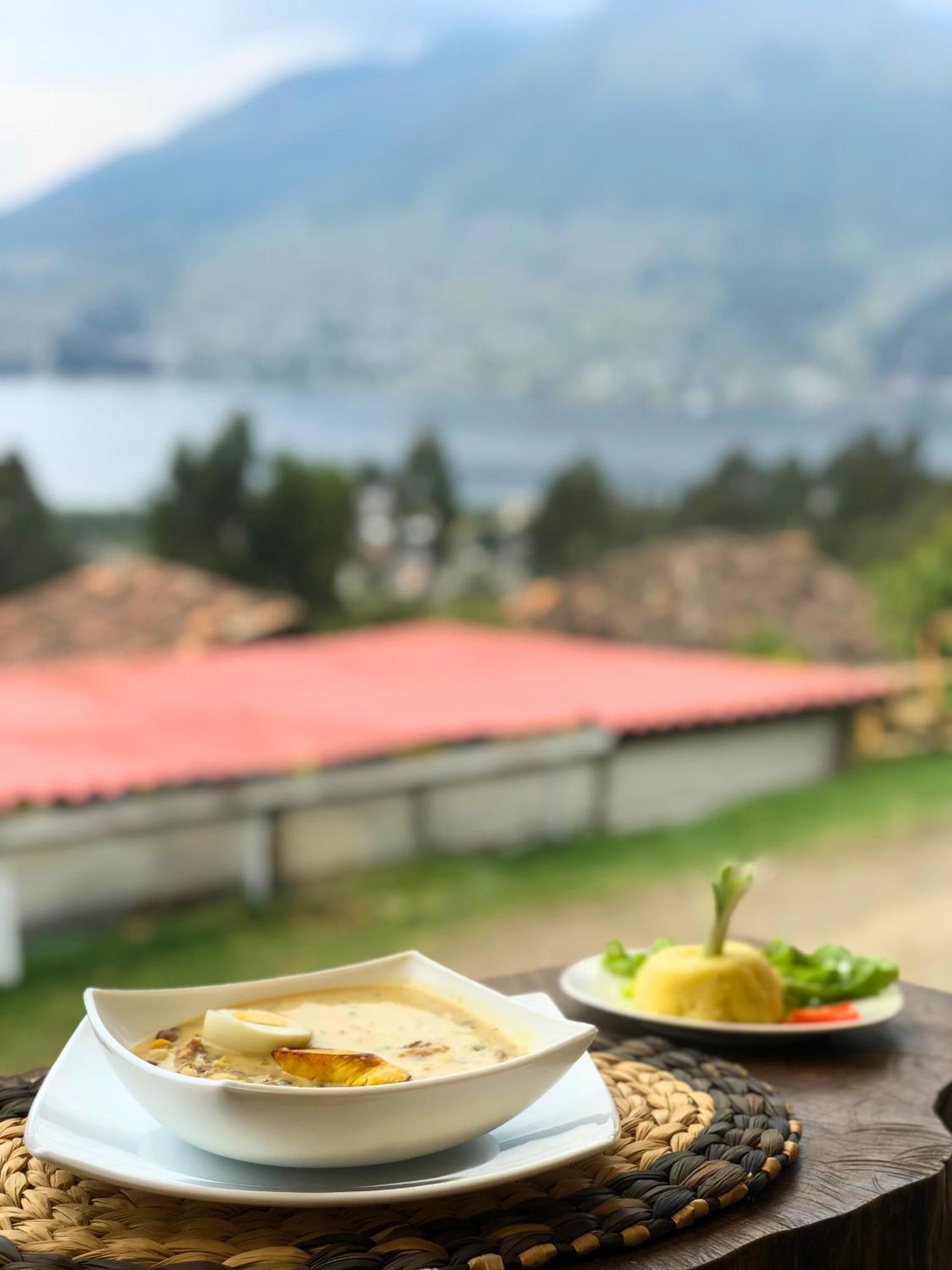 Cabanas Y Glampings Balcon Del Lago Otavalo Exteriör bild